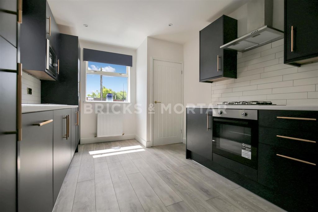 Property photo 3 of 13 2Obfiuvj9Uea9Mxedfvwzw.Jpg