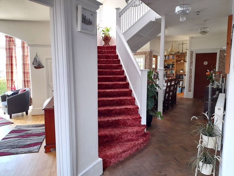 Property photo 3 of 38 House Staircase
