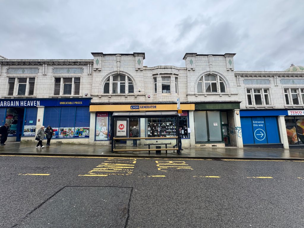 Property photo 1 of 5