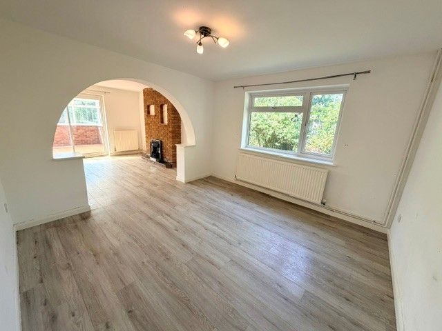 Property photo 2 of 10 Living Room