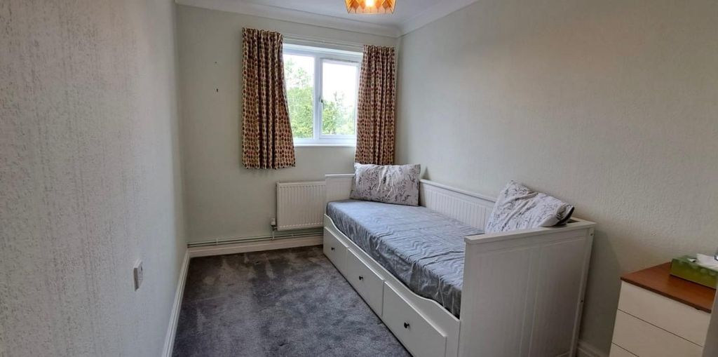 Additional image 8 of 2 bed flat for saleKing Edward Road, Knutsford WA16