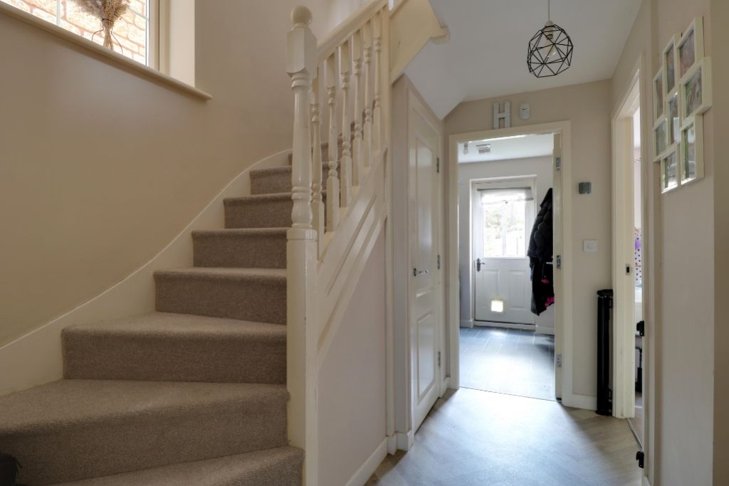 Property photo 2 of 19 Hall