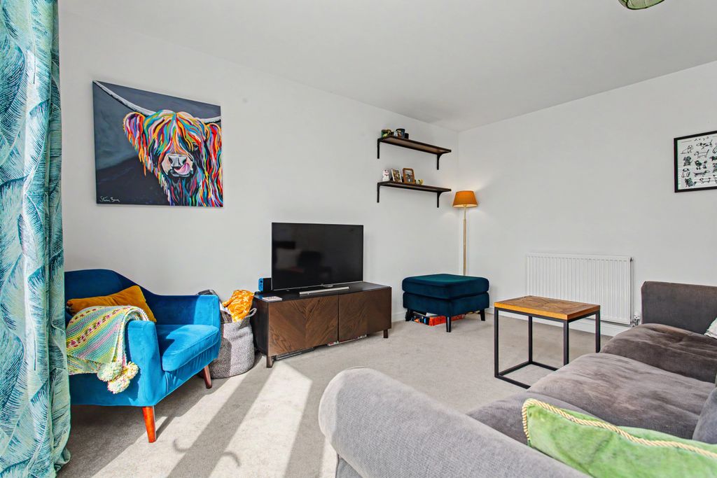 Property photo 3 of 17 Property Image 3