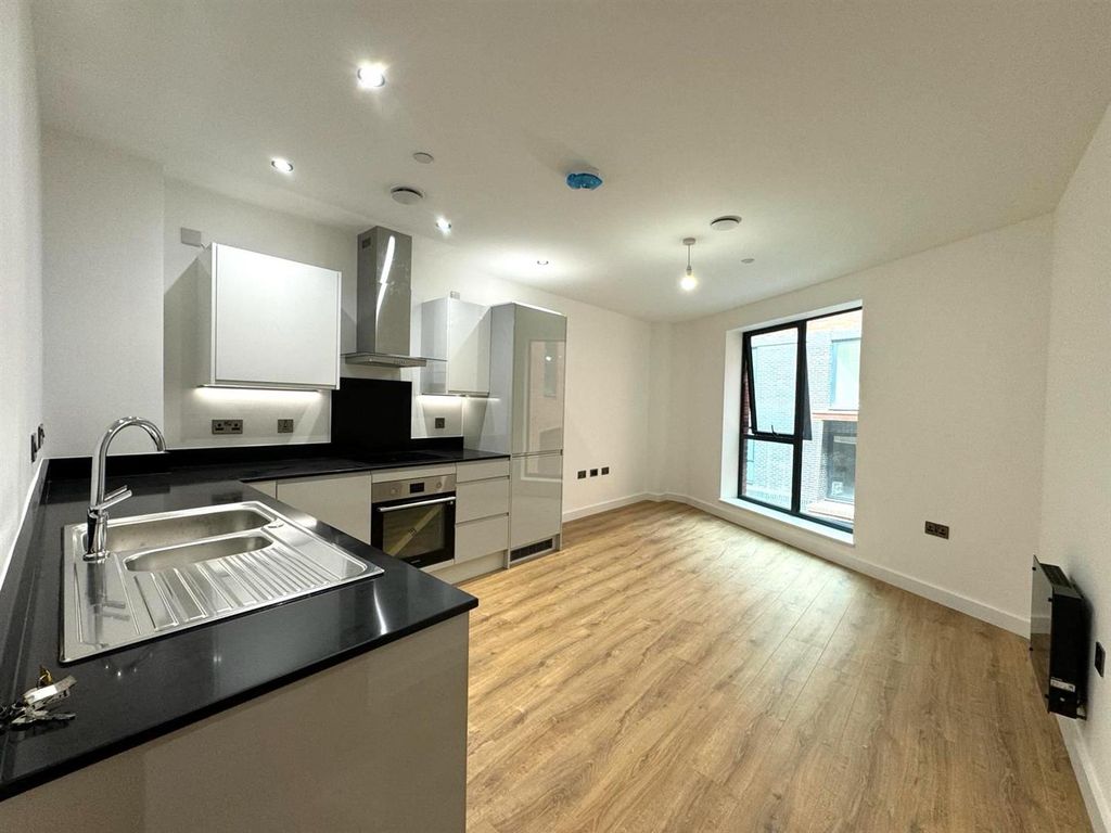 Property photo 2 of 8 Living Area Pic 1.Jpg