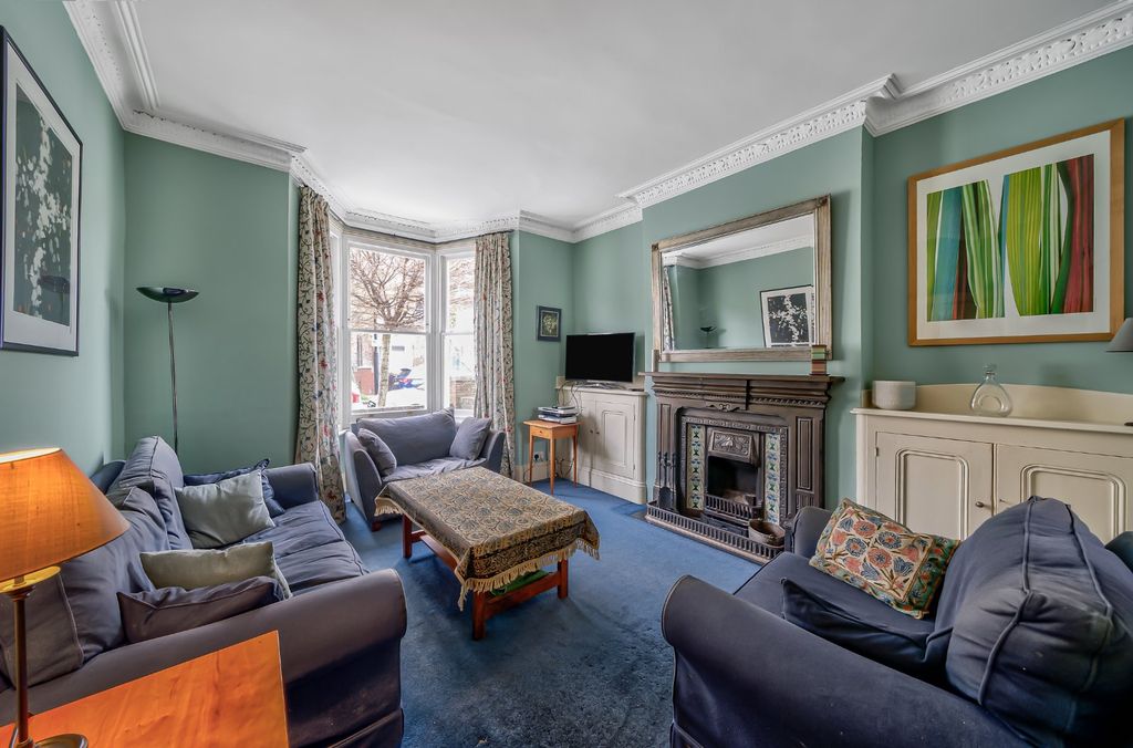 Property photo 3 of 15 Picture No. 13