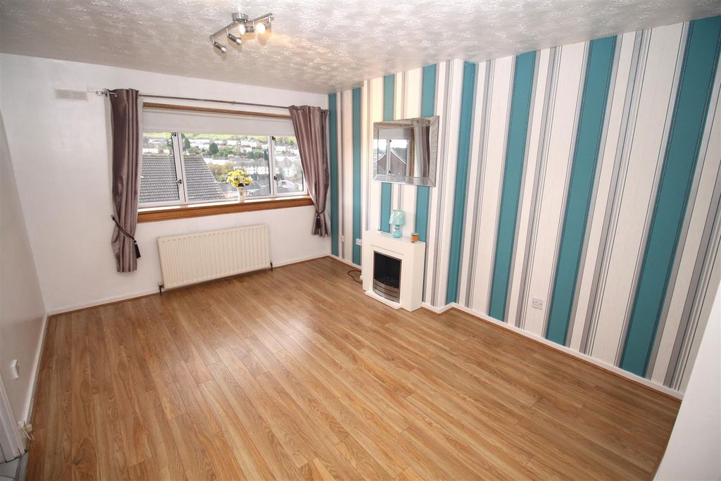 Property photo 2 of 15 Img_5959.Jpg