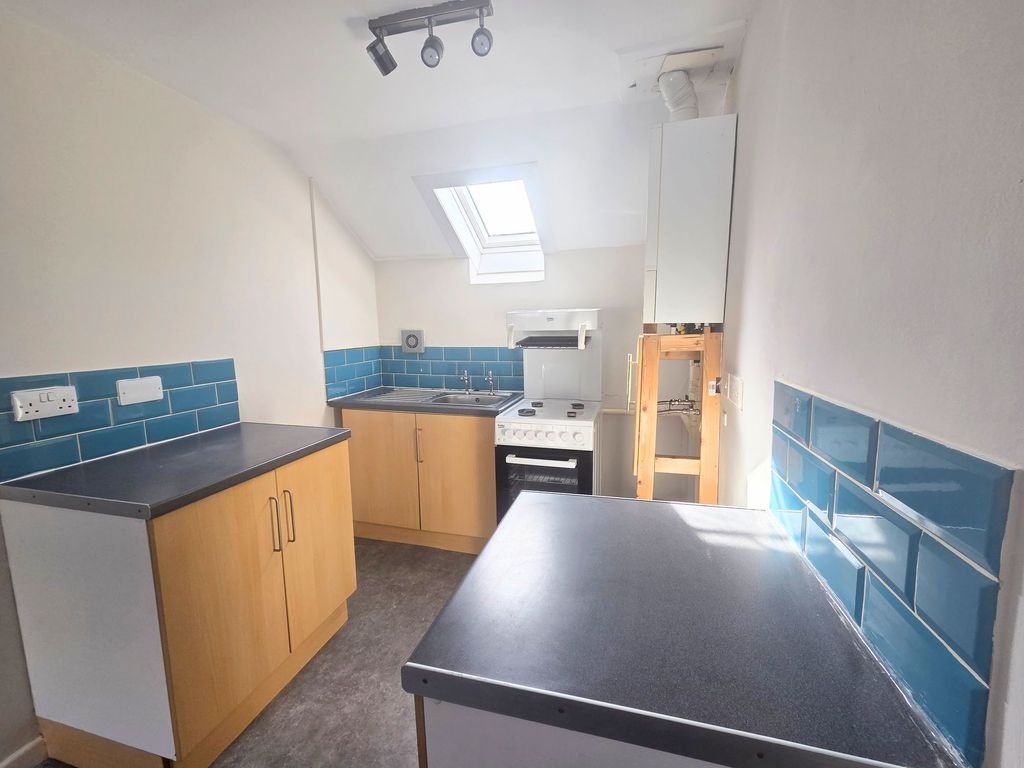 Property photo 1 of 4 Kitchen/Lounge
