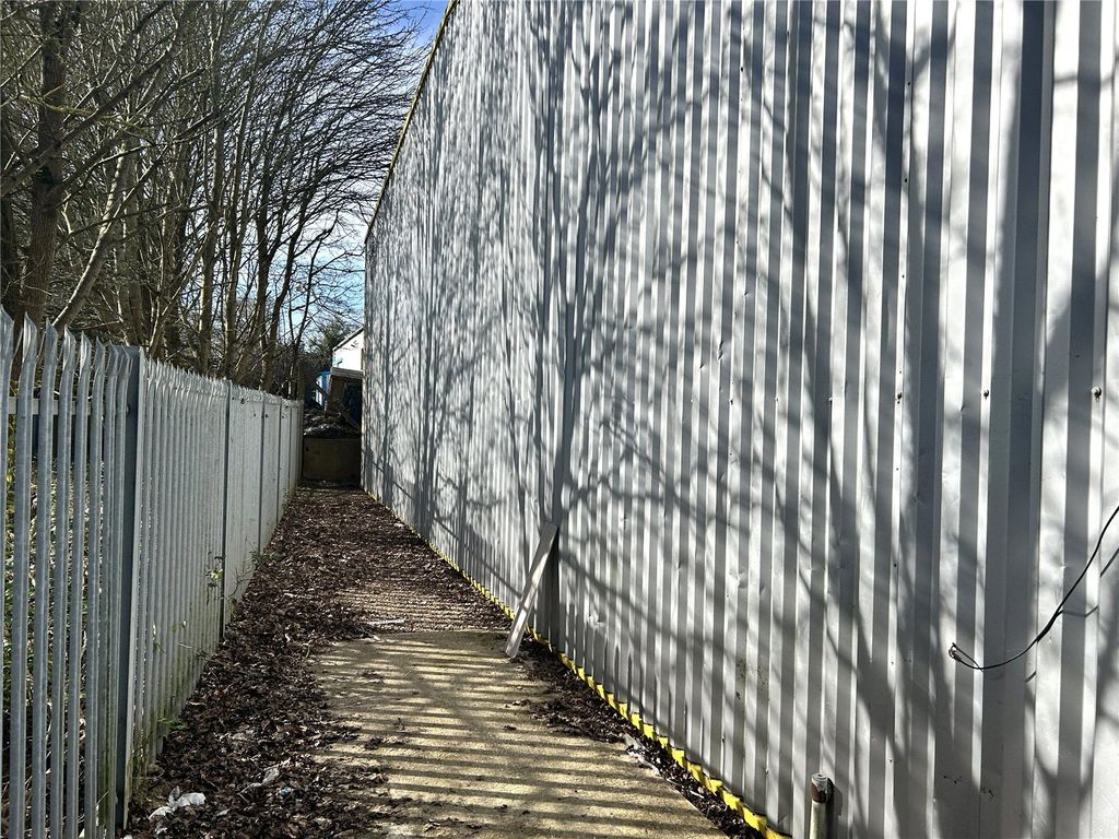 Property photo 3 of 3 Picture No. 03