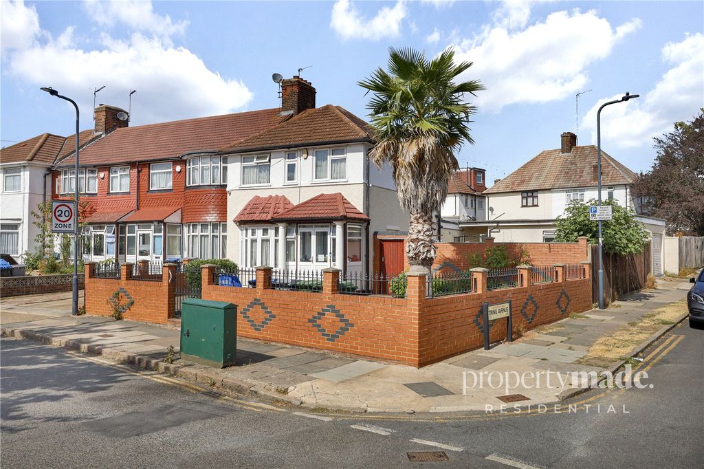 Property photo 1 of 38 Picture No. 07
