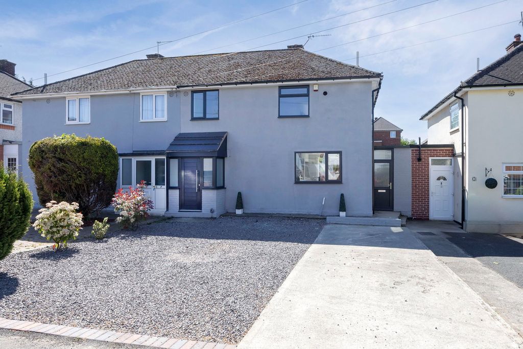 Property photo 1 of 19