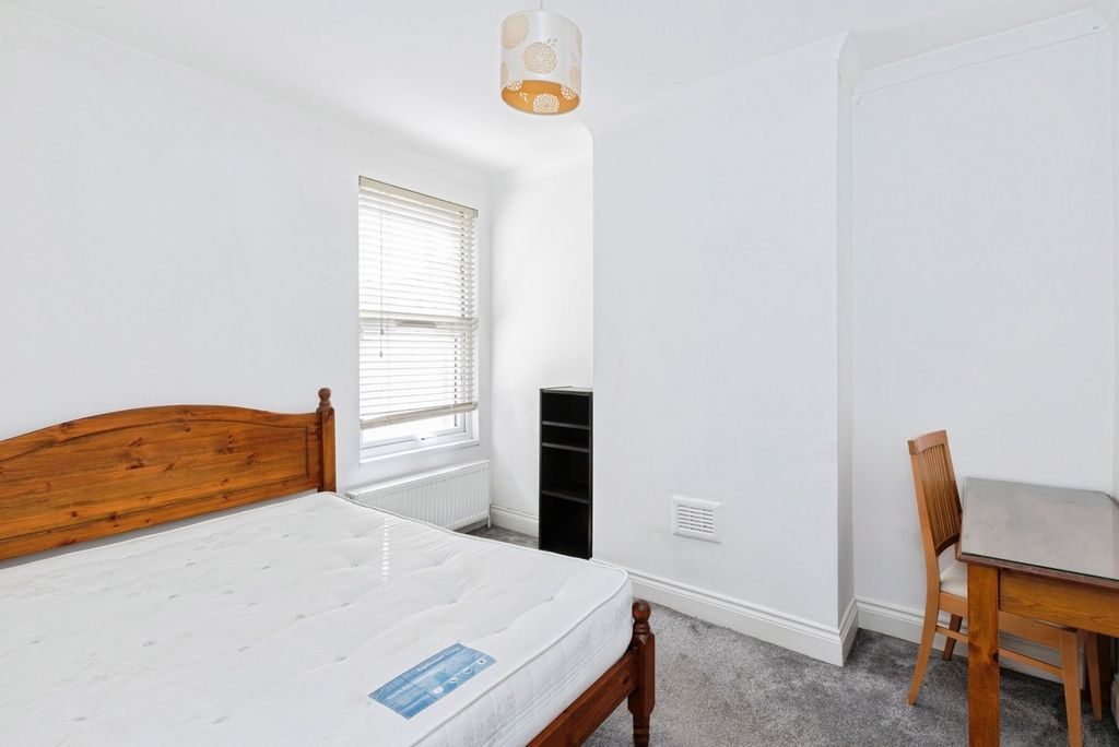 Property photo 2 of 12 Pbox-Img.Jpg