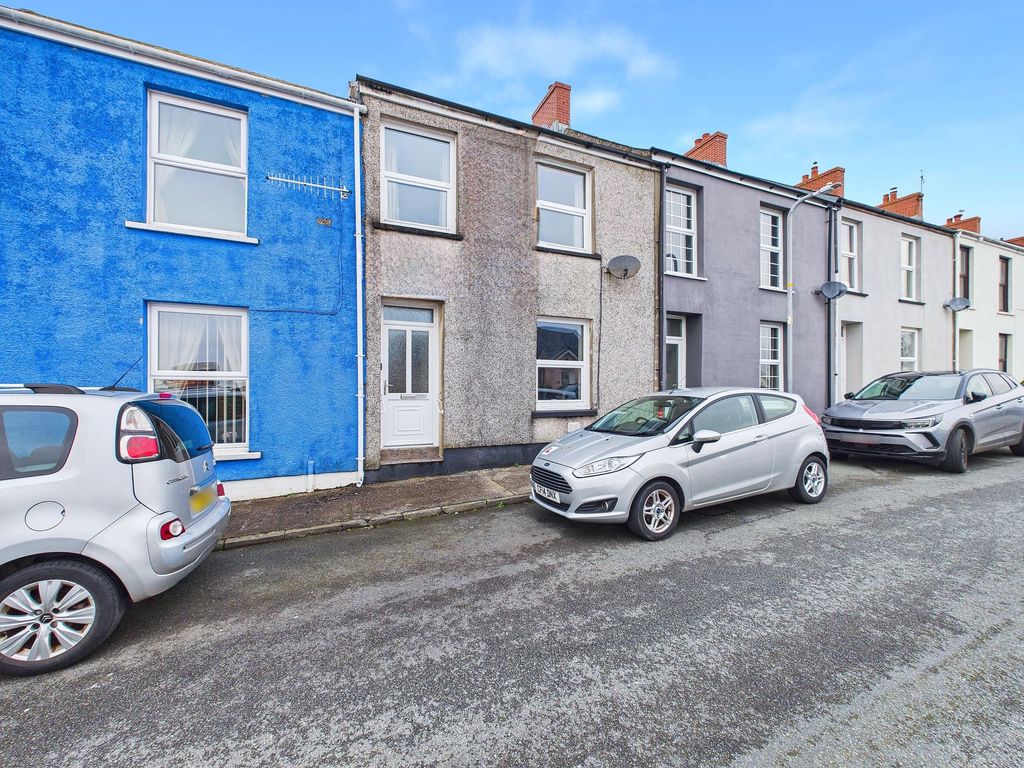 Property photo 1 of 20