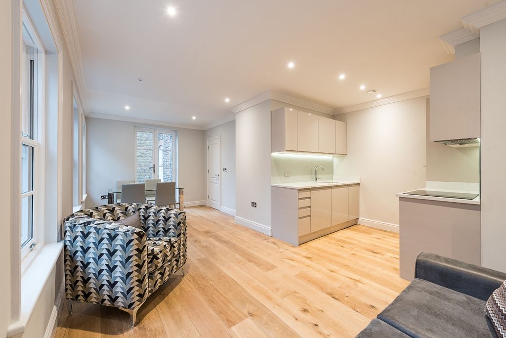 Property photo 1 of 17 Pleasant Place