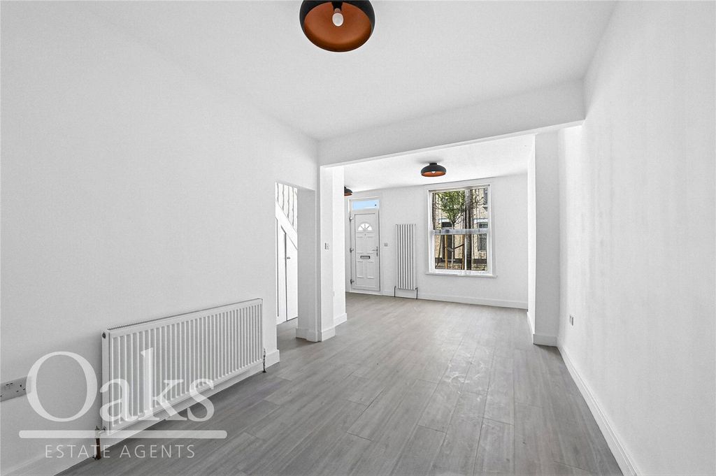 Property photo 2 of 7 Picture No. 08
