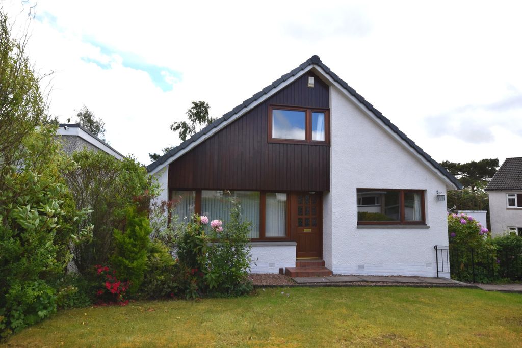 Property photo 1 of 25
