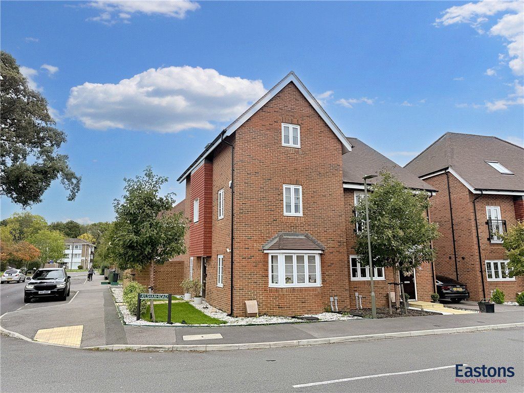 Property photo 2 of 28 Picture No. 19