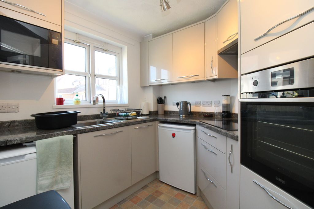 Property photo 3 of 15