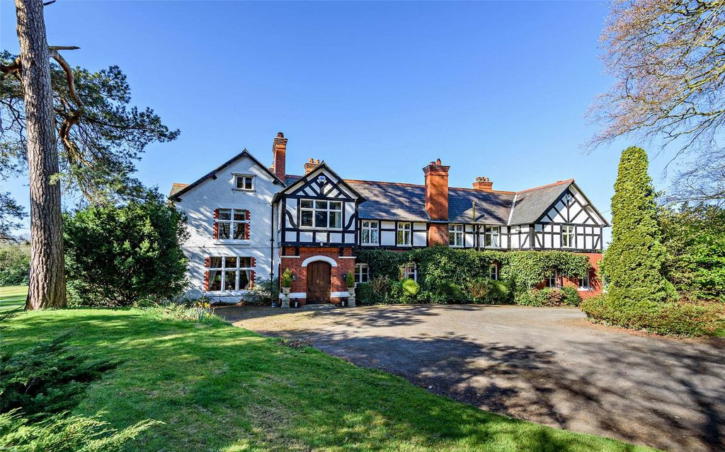 Property photo 1 of 20 The Clock House