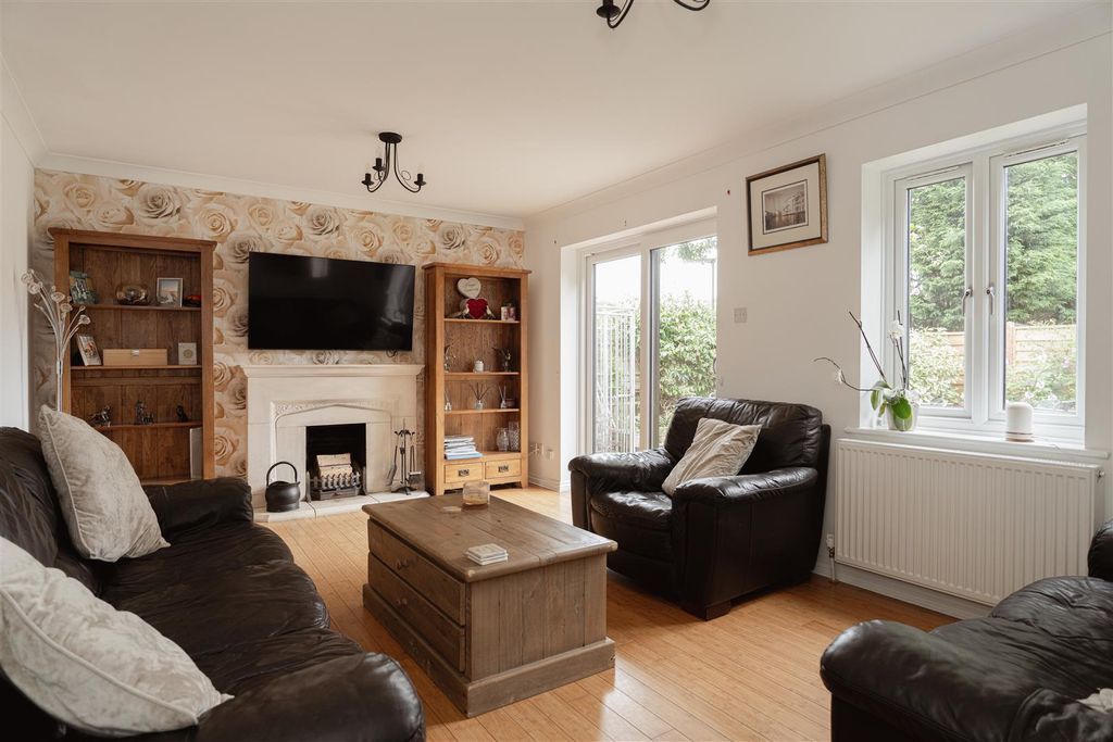 Property photo 2 of 21 11.Jpg