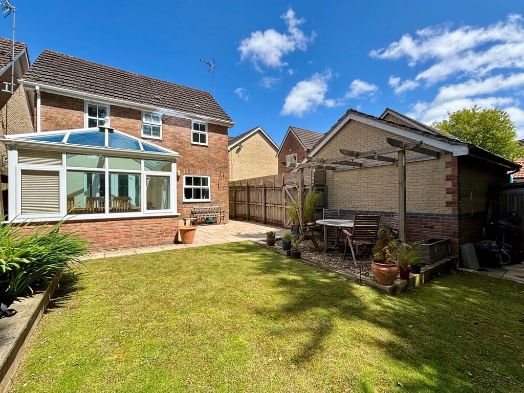 Property photo 2 of 12