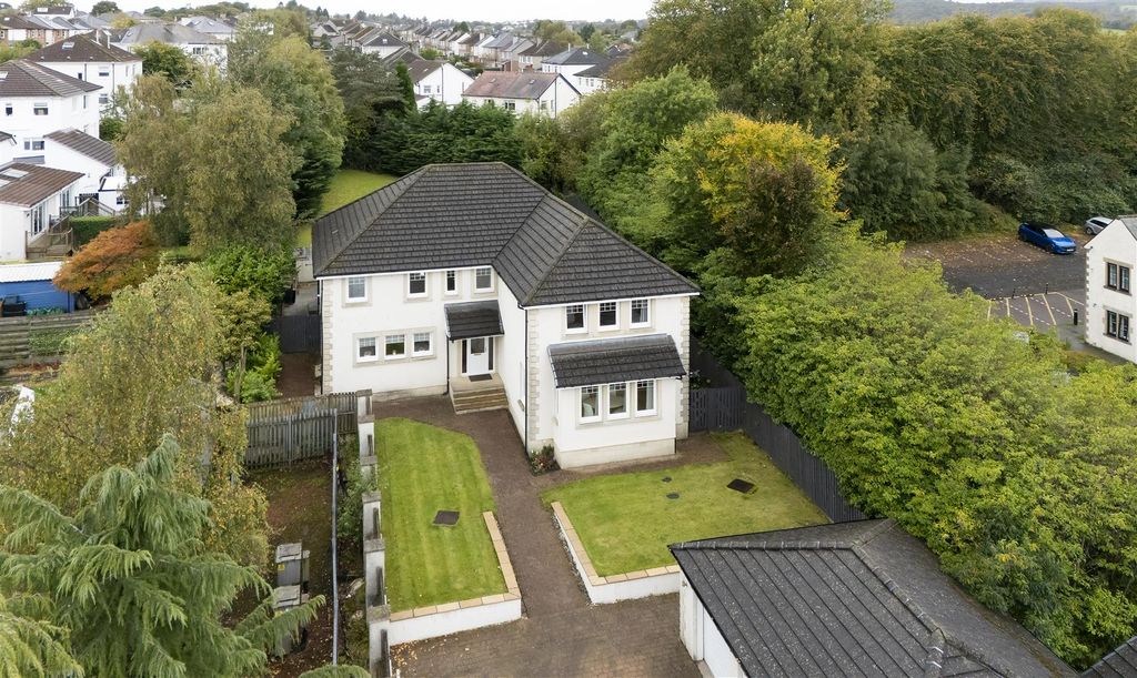 Property photo 1 of 52 15-6A_Mosshead_Rd_Bearsden_014.Jpg