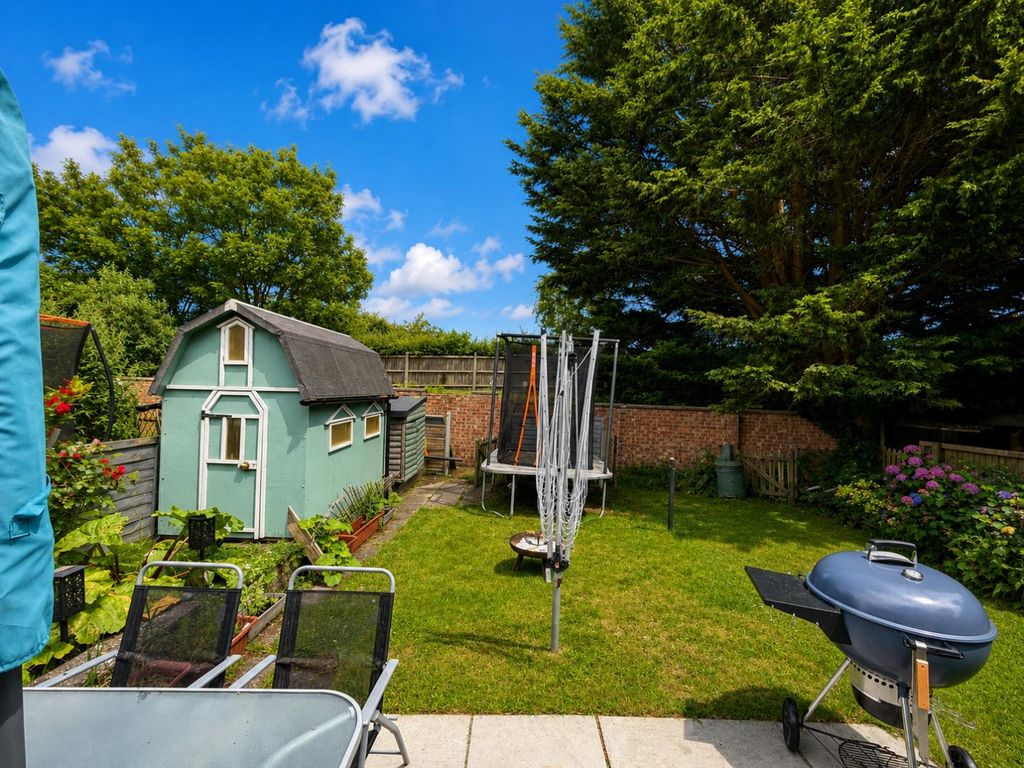 Property photo 3 of 13