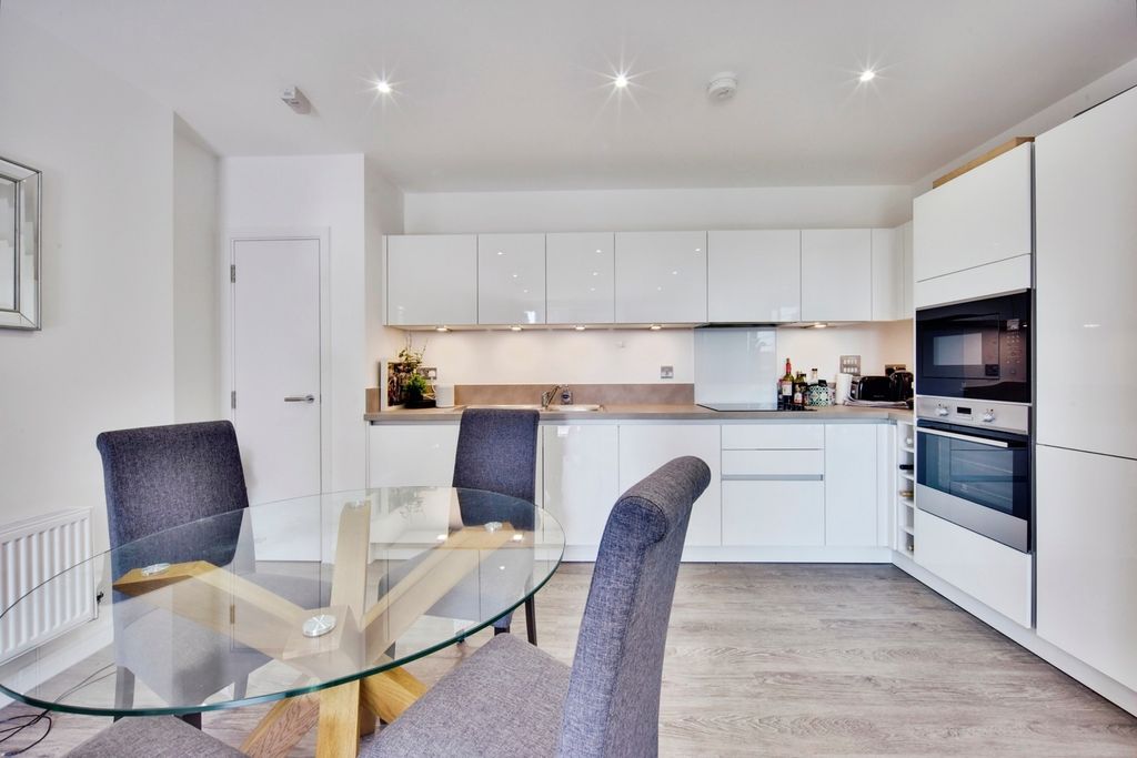 Property photo 1 of 12 Pbox-Img.Jpg