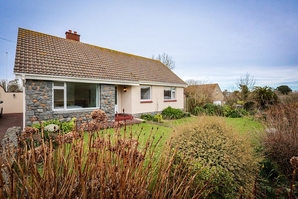 Property photo 1 of 22 Photo 0