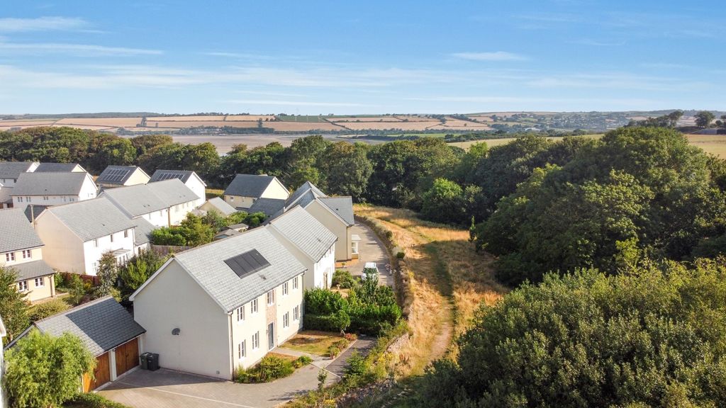 Property photo 1 of 25 Dji_0561