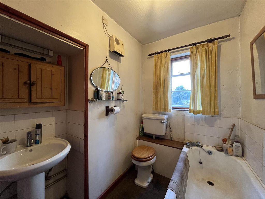 Property photo 3 of 11 Img_3923.Jpeg