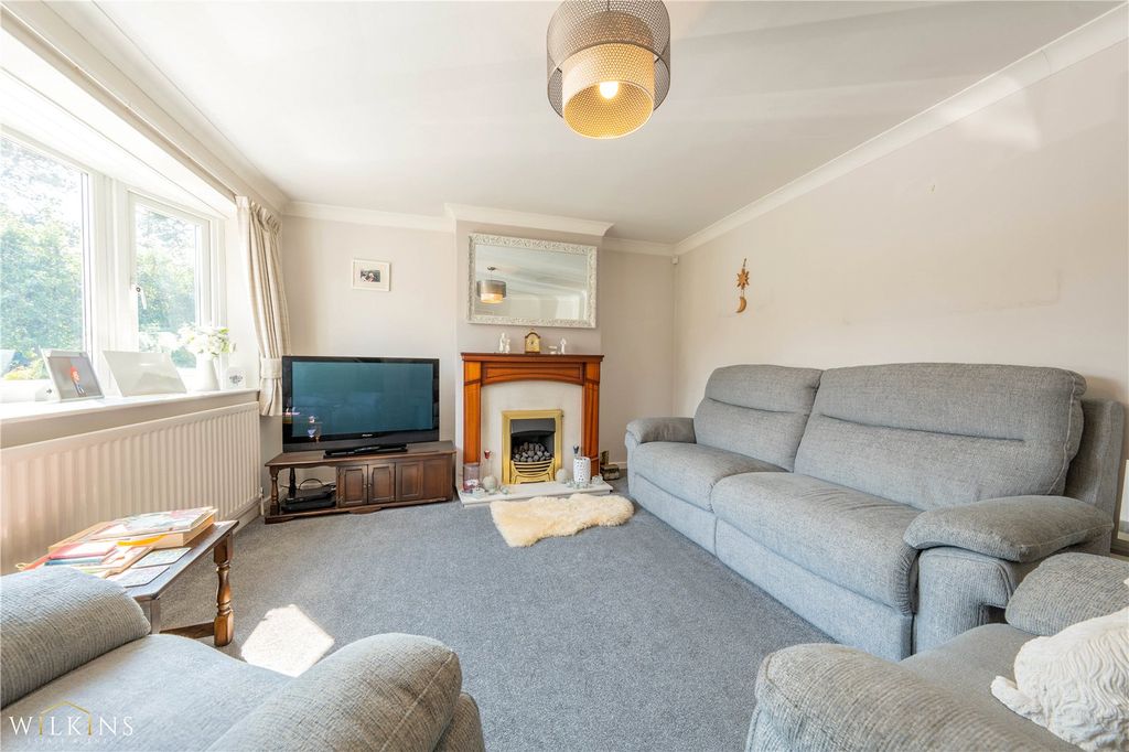 Property photo 3 of 35 Picture No. 07