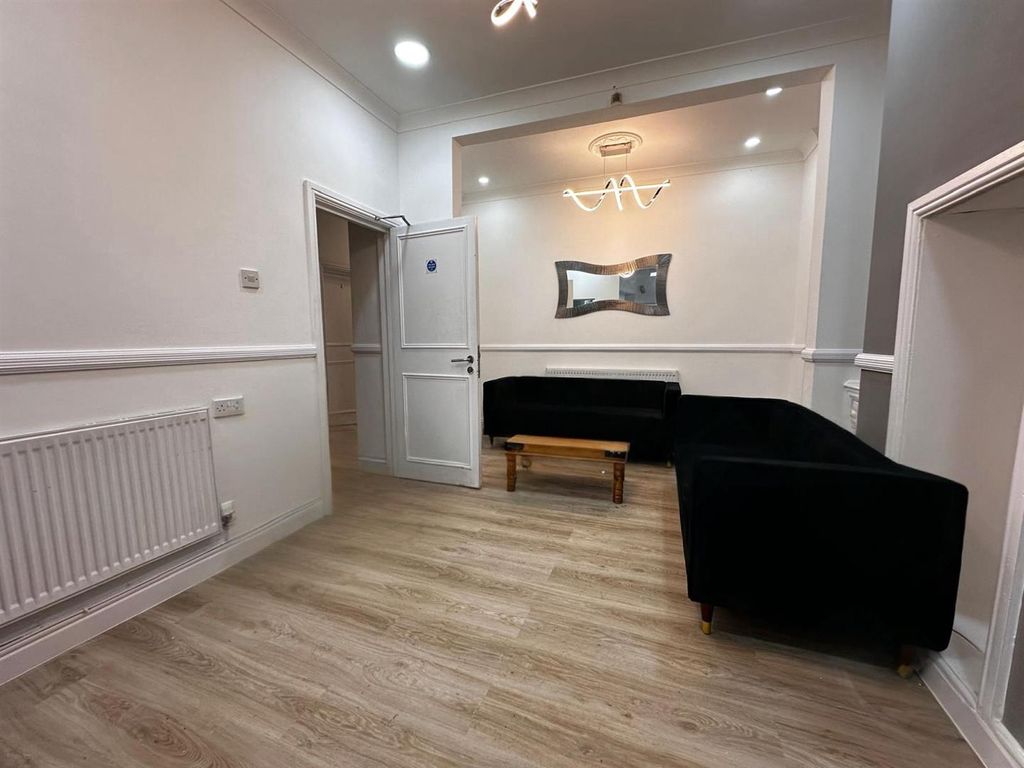 Property photo 1 of 11 Whatsapp Image 2026-02-24 At 14.56.34.Jpeg