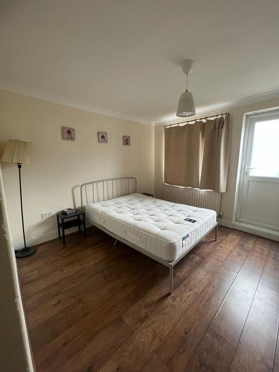 Property photo 3 of 3