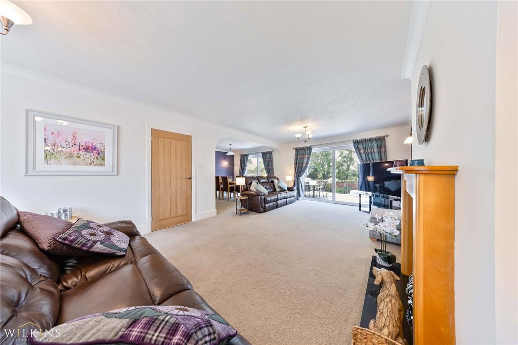 Property photo 2 of 43 Picture No. 02