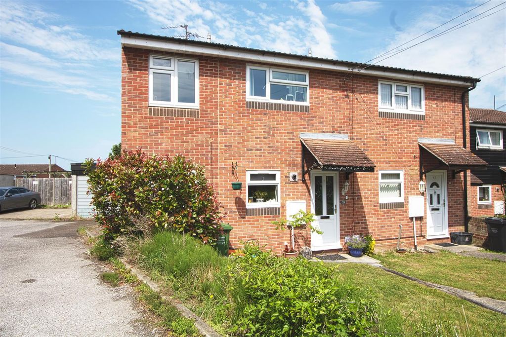 Property photo 1 of 18 Front.Jpg