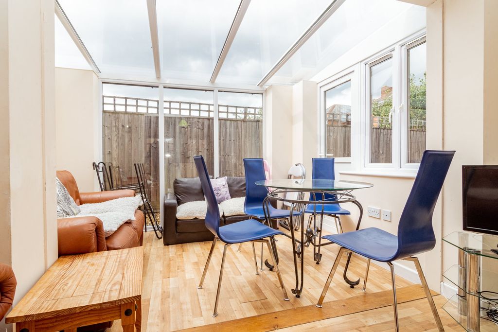 Property photo 3 of 16 Dsc_1784