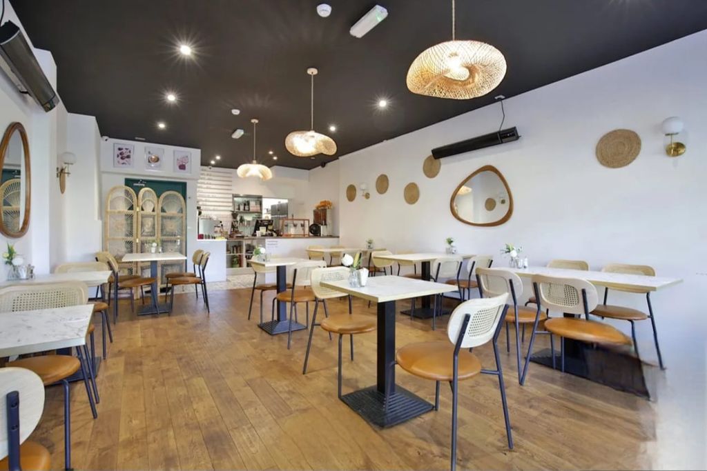 Property photo 3 of 25