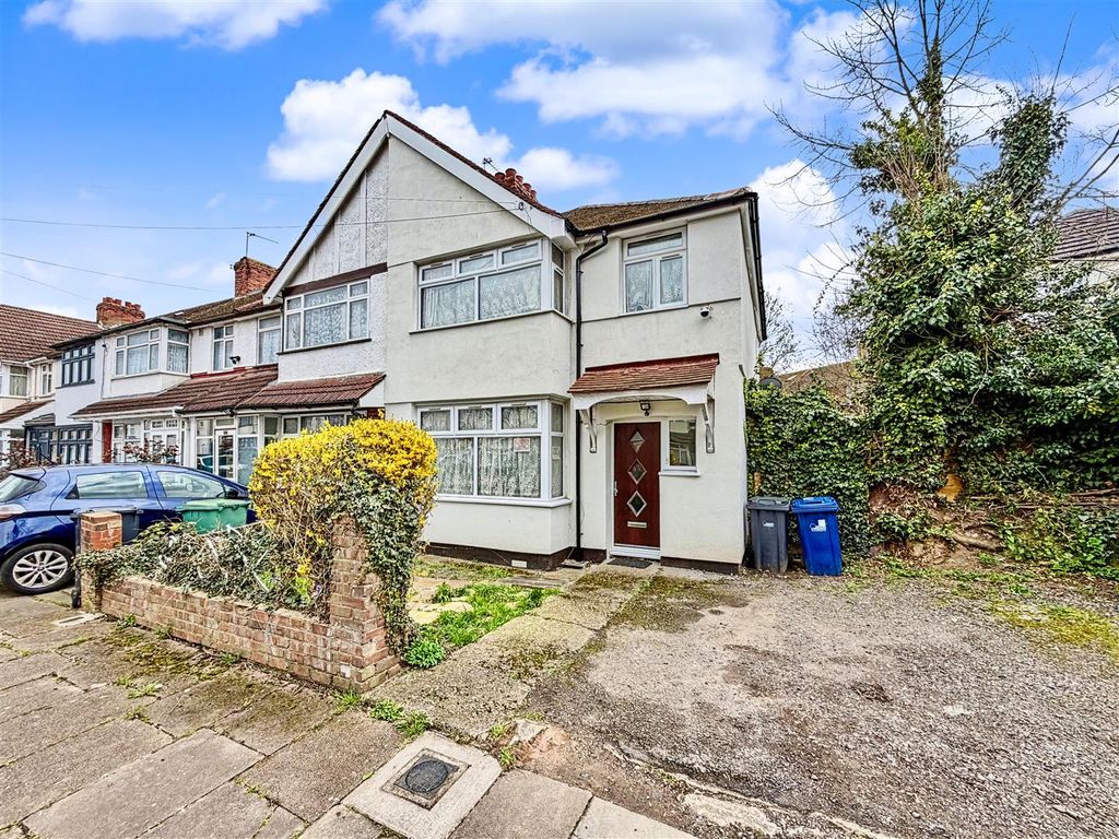 Property photo 1 of 11 View Of Front