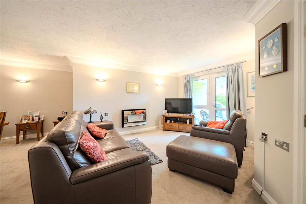 Property photo 3 of 13 Picture No. 14