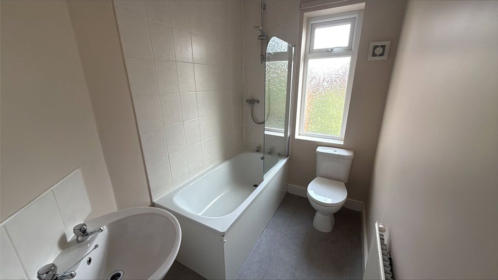 Property photo 2 of 6 Picture No. 03