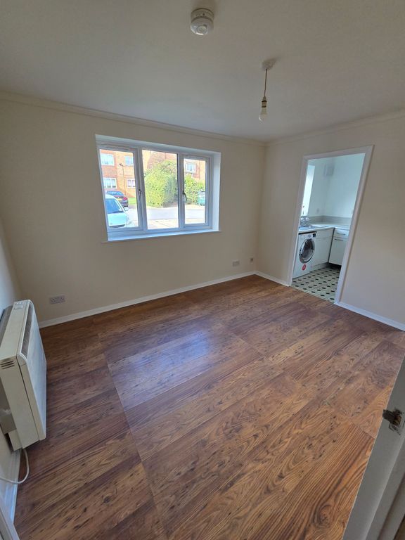 Property photo 2 of 7