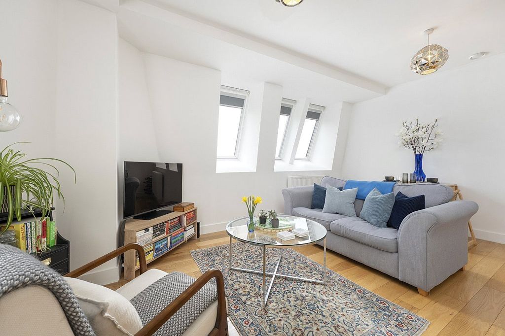 Property photo 2 of 16 Picture No. 16