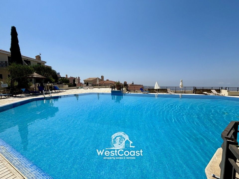 Property photo 3 of 28