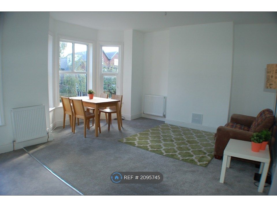 Property photo 3 of 6