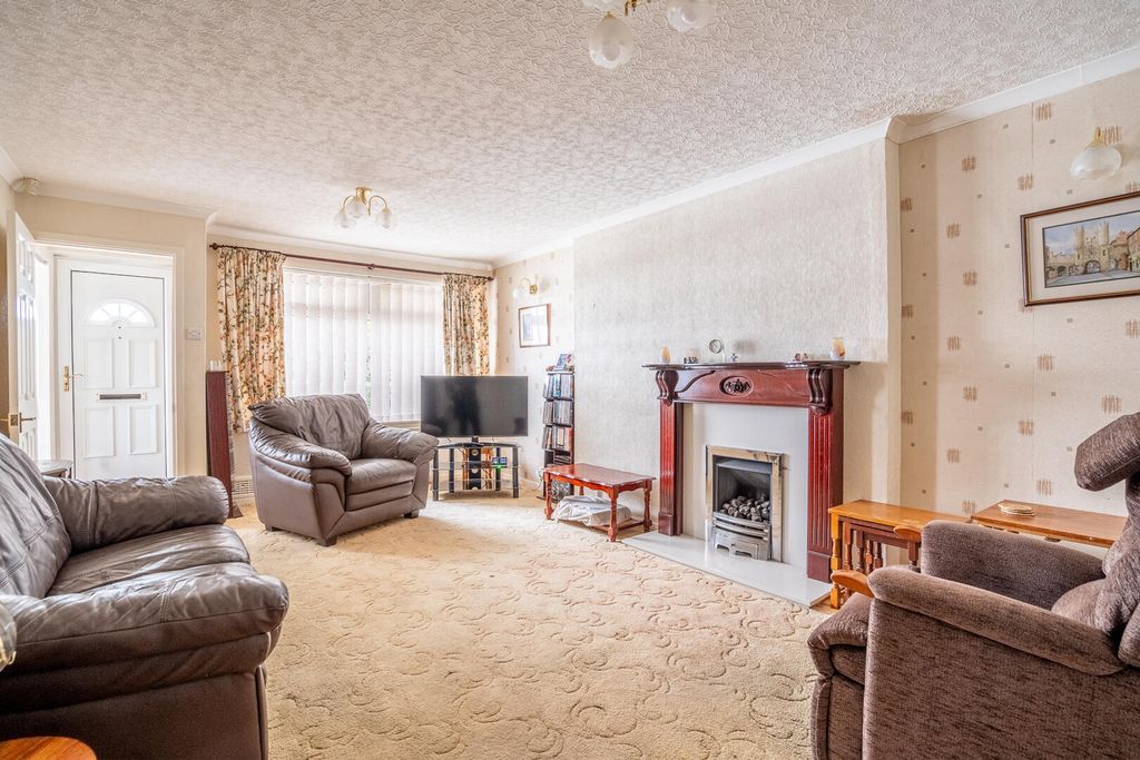 Property photo 3 of 12 Living Room