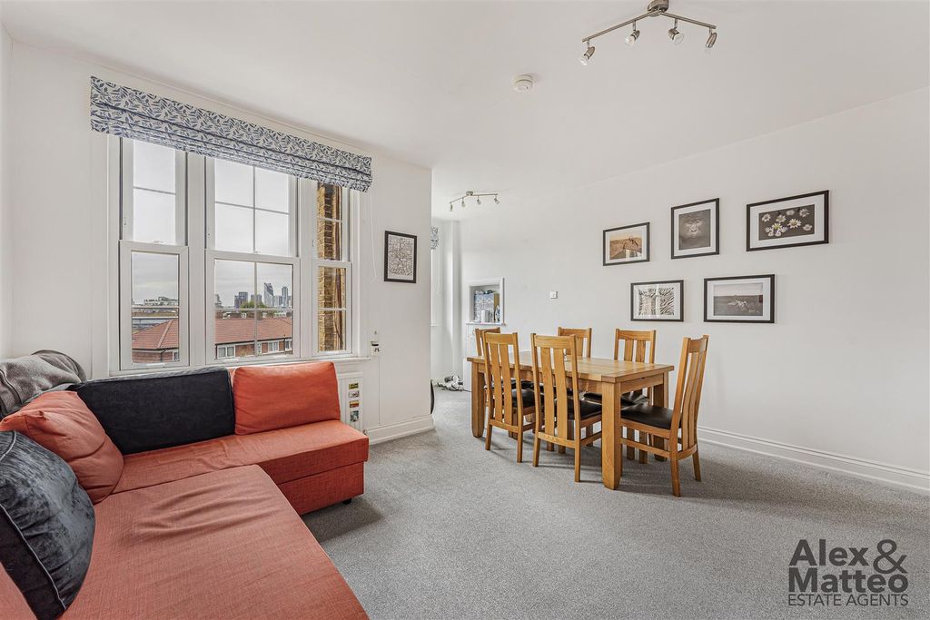 Property photo 1 of 11 Dsc06337.Jpg