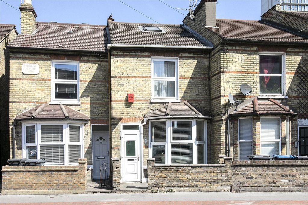 Property photo 1 of 16 Picture No. 15