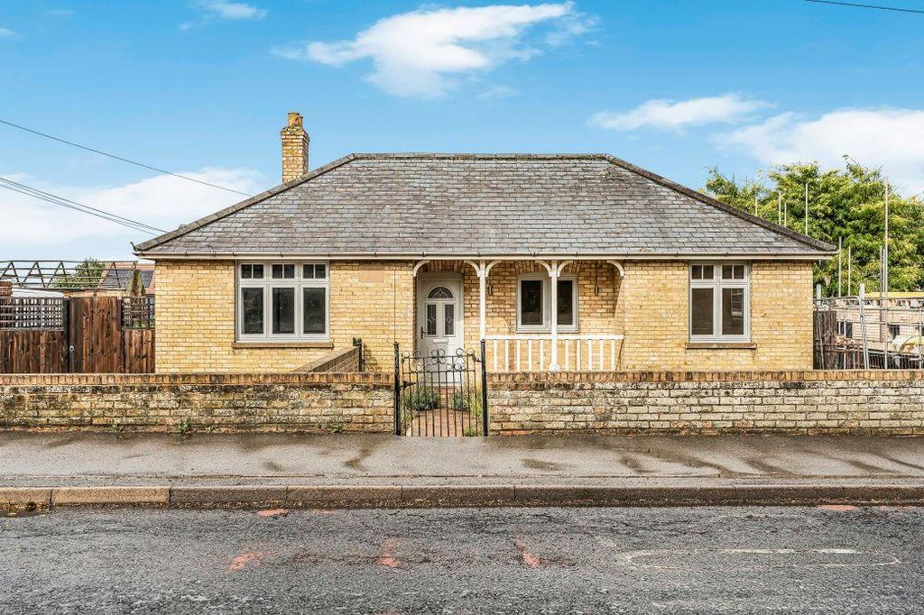 Property photo 1 of 21 17_62521.Jpg