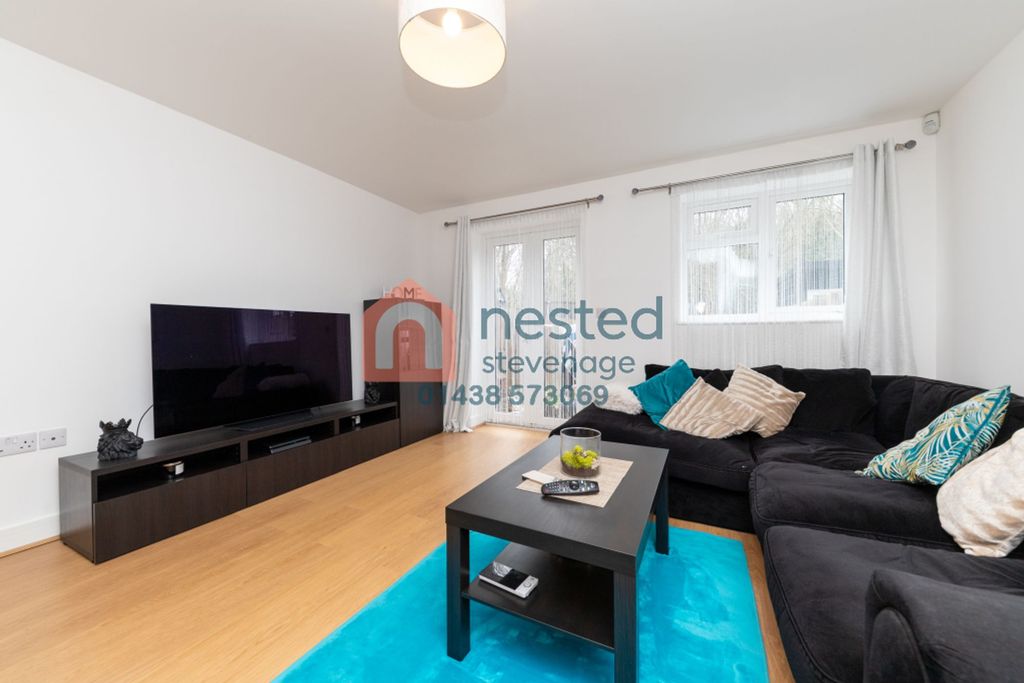 Property photo 2 of 14 Lounge / Diner