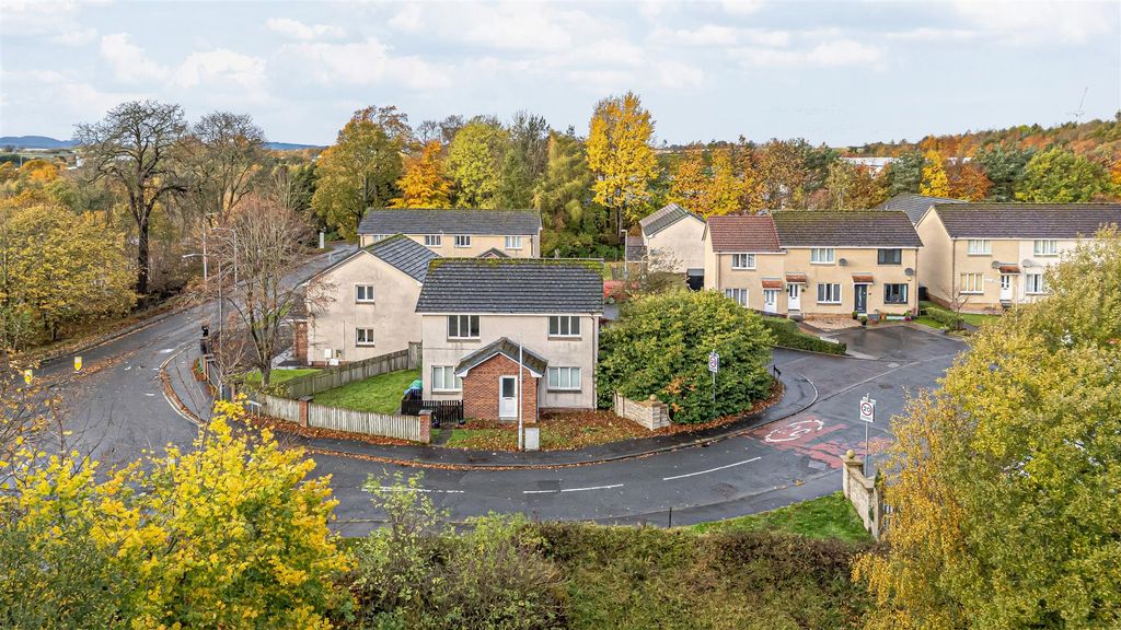 Property photo 3 of 25 Untitled (3 Of 1) - Copy.Jpg